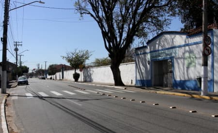 Dia de Finados: veja alterações viárias no entorno dos cemitérios municipais, em Jacareí