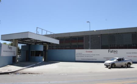 FATEC de Jacareí realiza feira de tecnologia entre terça (24) e quinta (26)
