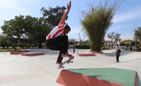 Pista de skate do Parque dos Eucaliptos é reaberta após passar por reforma