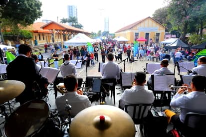 ‘Feira dos Trilhos’ reuniu música, artesanato, exposições e gastronomia no último final de semana
