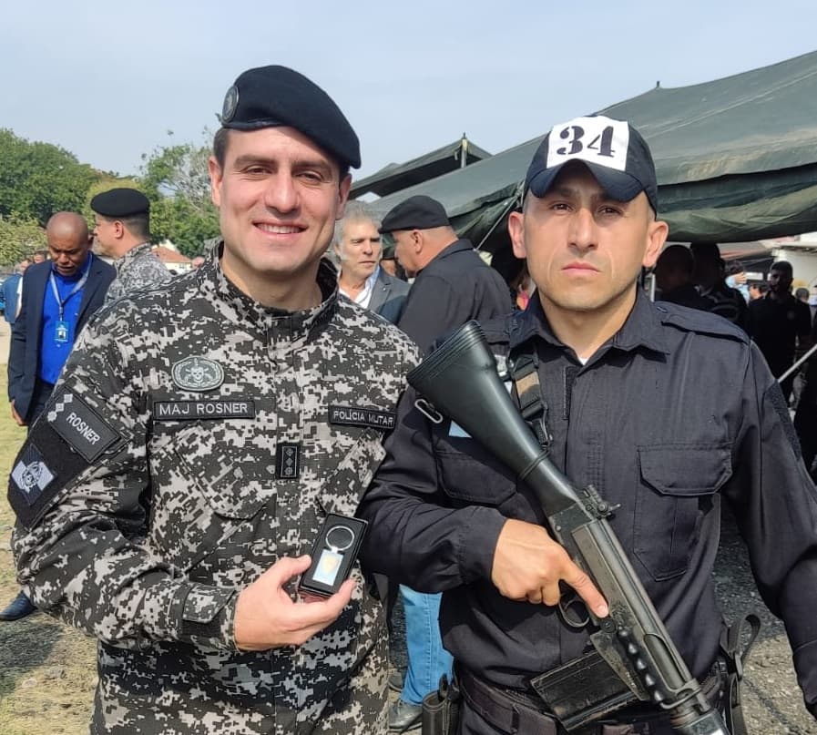 Guarda Civil de Jacareí participa de formação em patrulhamento em áreas de alto risco com PM do Rio de Janeiro