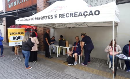 População prestigia festa de aniversário do Mercado Municipal