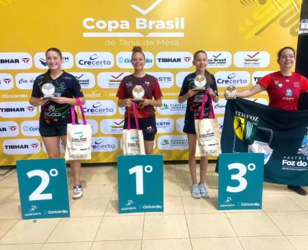 Tri-ouro! Atleta de Jacareí, Maria Fernandes, conquista três vezes o pódio mais alto em campeonato nacional de tênis de mesa