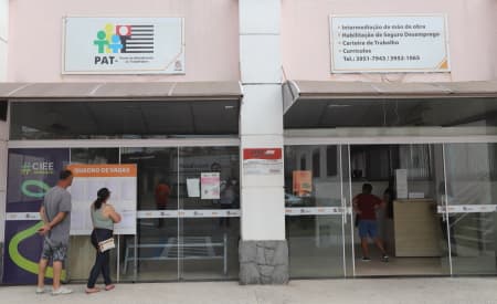 Oportunidade primeiro emprego: PAT tem vagas abertas para cargo de auxiliar de armazenamento