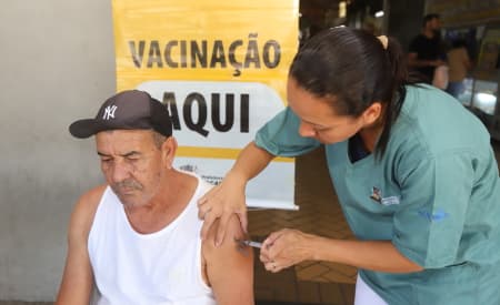Vacinação Itinerante leva prevenção aos supermercados de Jacareí; confira a programação