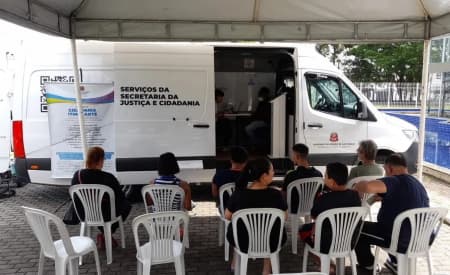 Projeto Cidadania Itinerante oferece serviços gratuitos nas regiões dos bairros Novo Amanhecer e Parque Meia-Lua, em Jacareí