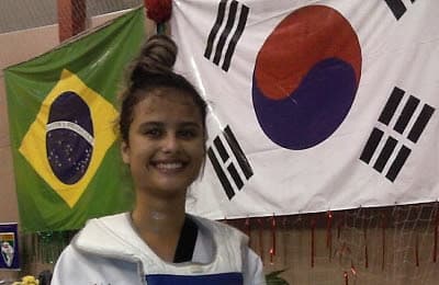 Taekwondo: atleta de Jacareí ganha medalha de ouro na primeira competição de 2016