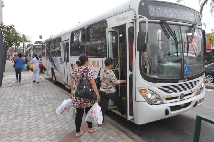 Nota sobre a paralisação dos ônibus em Jacareí