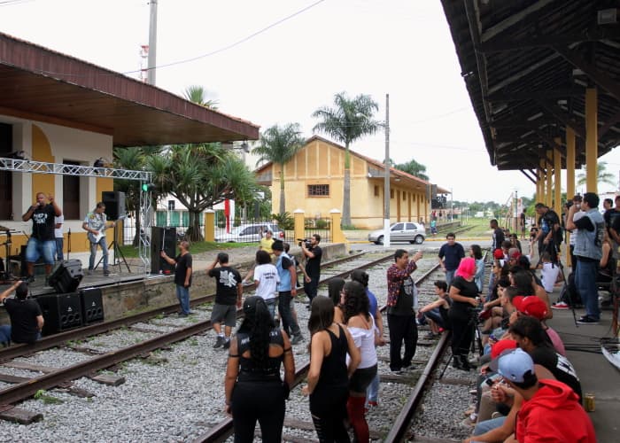 Jacareí recebe etapa do Grito Rock neste sábado (19)