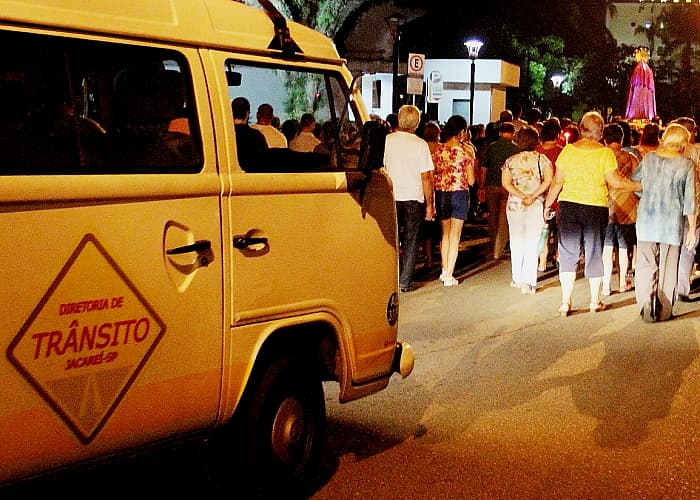Procissões de Corpus Christi terão interdição e acompanhamento de agentes de trânsito