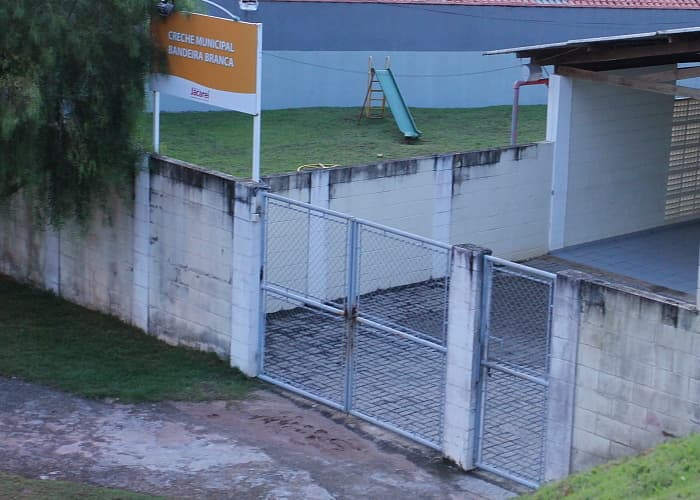 Creche do Bandeira Branca II recebe nome de professora