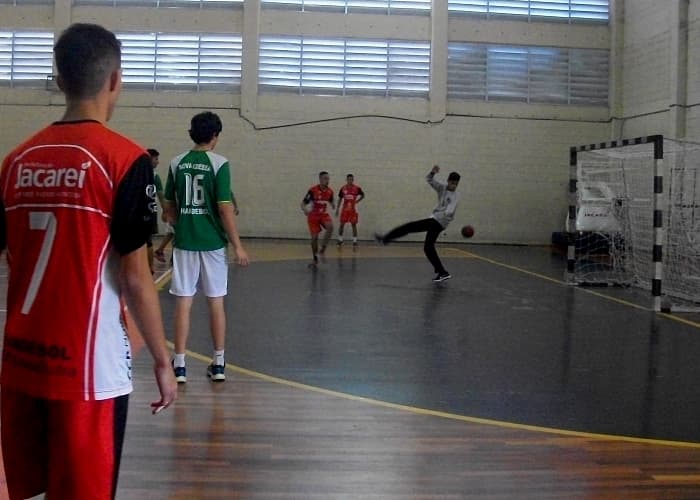 Jacareí Handebol vence duas pela Liga de Handebol de SP