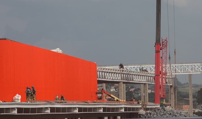 Obras de construção do hipermercado Atacadão entram em fase final
