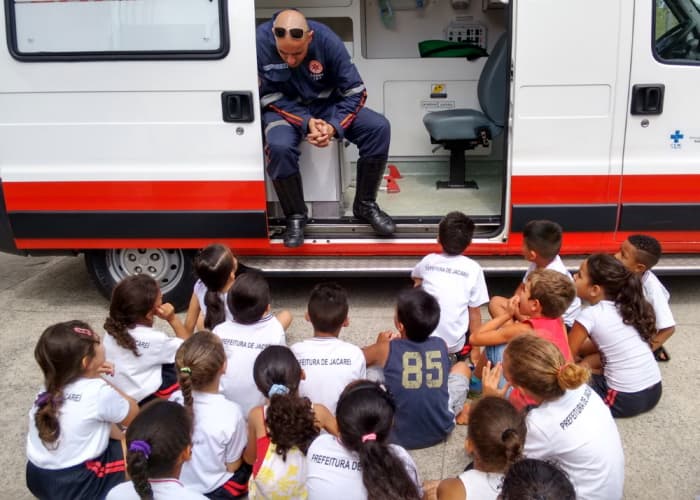 Samuzinho’ faz palestra para alunos da Emeif Professor Tarcísio Francisco Barbosa