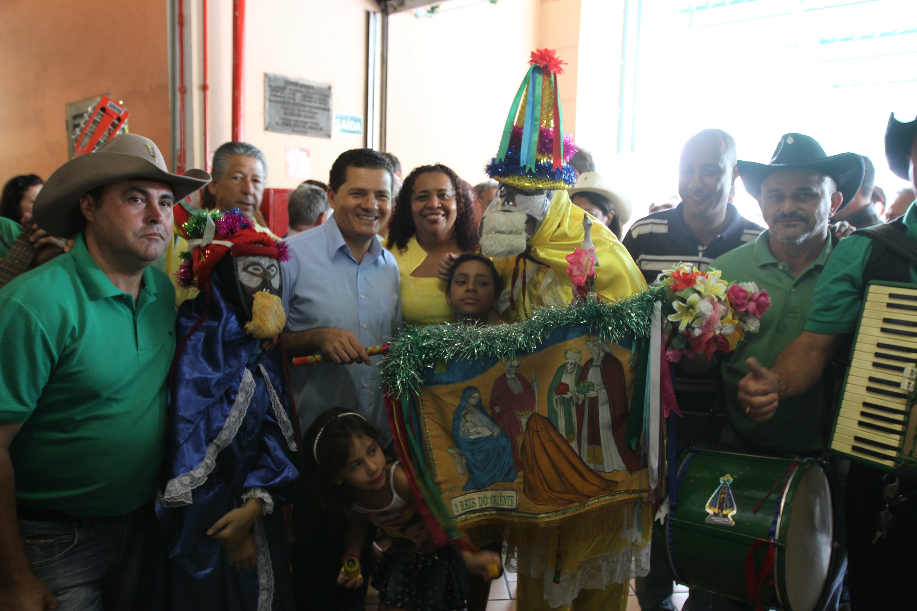 Fundação Cultural premia mestres da cultura e celebra Folia de Reis