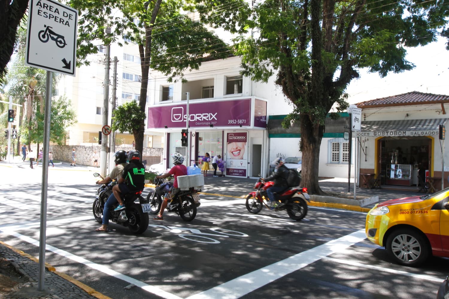 Secretaria de Mobilidade Urbana cria bolsões de segurança para circulação de motos na cidade