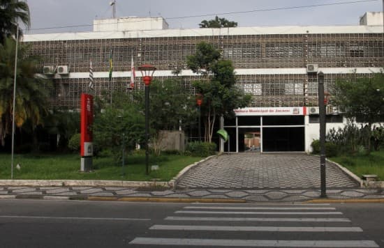 Prefeitura de Jacareí abre seleção para 215 vagas de estágio