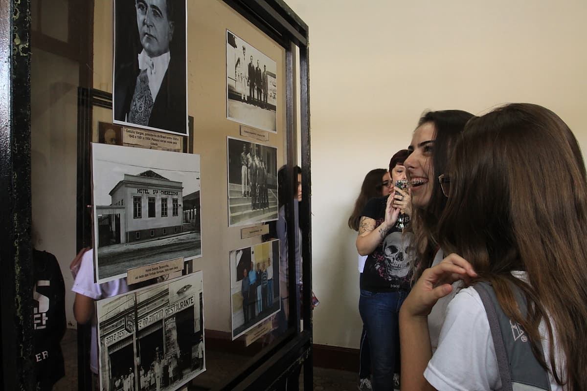 Exposições no Pátio dos Trilhos vão até 20 de abril