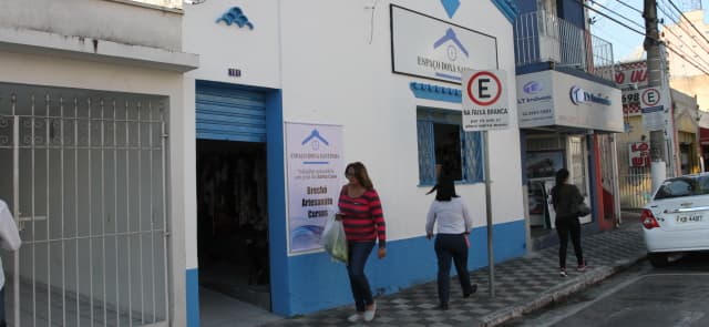 Espaço de voluntários arrecada R$5,8 mil para Santa Casa em junho