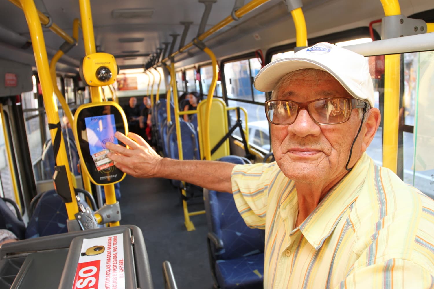 Reconhecimento facial embarca no transporte público de Jacareí