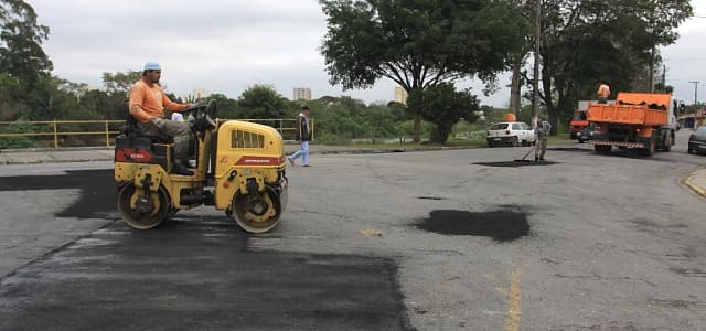 Operação tapa-buraco inicia 2018 em ritmo acelerado