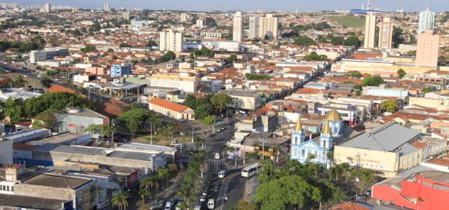 Jacareí suspende votação para definição do Conselho Gestor do Plano Diretor