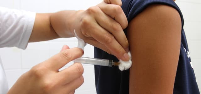 Unidades de Saúde de Jacareí seguem com a vacinação contra febre amarela