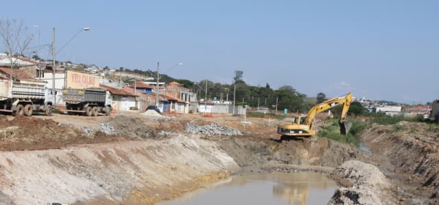 Prefeitura entrega Lei de Diretrizes Orçamentárias à Câmara