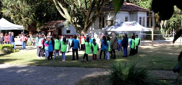 ‘Agita Férias’ percorre trilhas no Viveiro Municipal