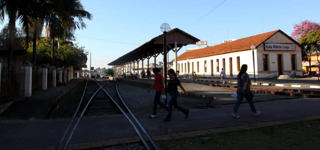 ‘MPB nos Trilhos’ traz música e gastronomia para a população em Jacareí