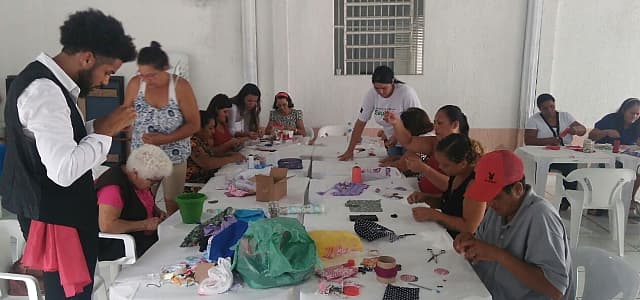 Saúde promove ações educativas em bairros