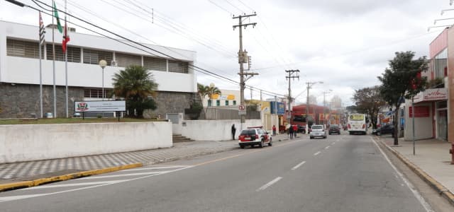 Prefeito assina convênio para obras de drenagem na região central de Jacareí