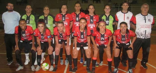 Futsal feminino segue invicto no Paulista