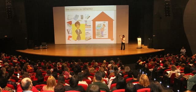 Prefeitura e Ministério Público debatem sobre enfrentamento da violência doméstica familiar