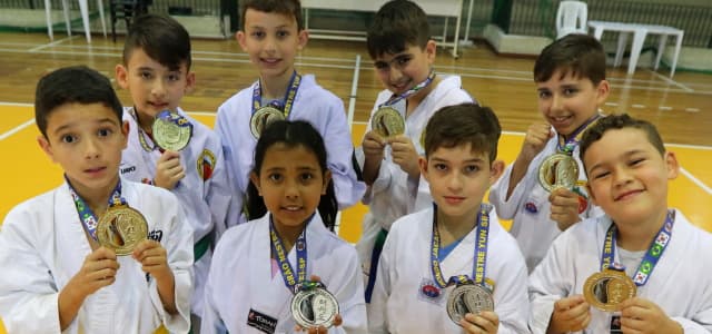 Equipe de Jacareí vence Copa de Taekwondo