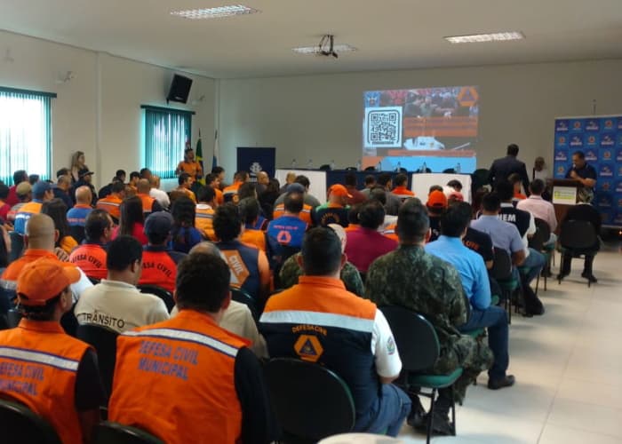 Defesa Civil participa de Curso Operação Verão