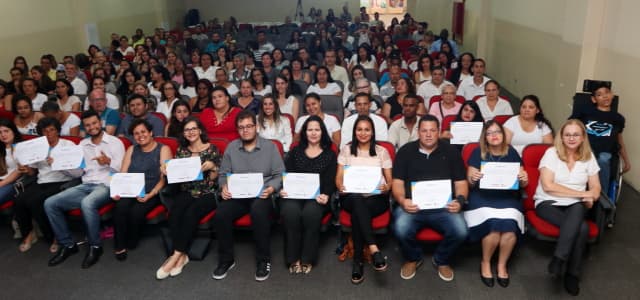 Educação credencia profissionais para ministrar cursos do Programa EducaMais