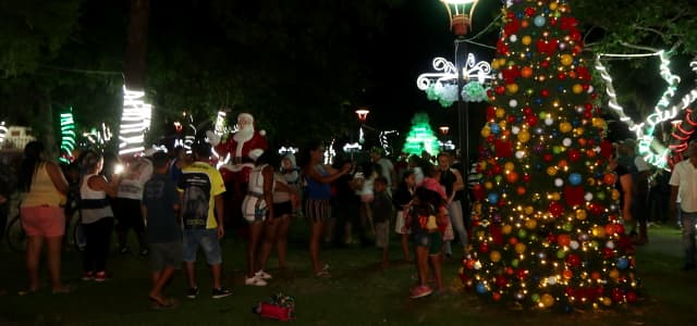 “Acender das luzes de Natal” marca festa no Parque Meia-Lua