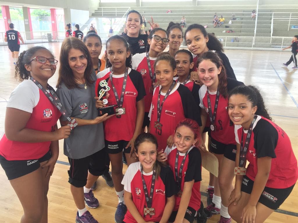 Handebol sub-12 e sub-16 são campeões da Liga Paulistana