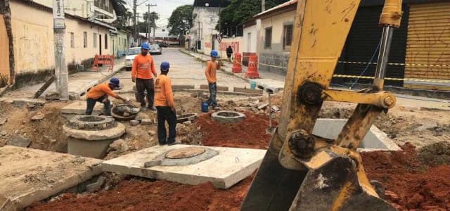 SAAE conclui adutora da Major Acácio Ferreira e avança com drenagem do São João