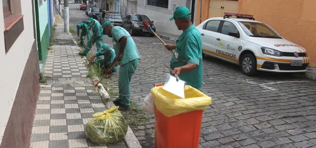 Confira os locais de serviços de varrição para abril
