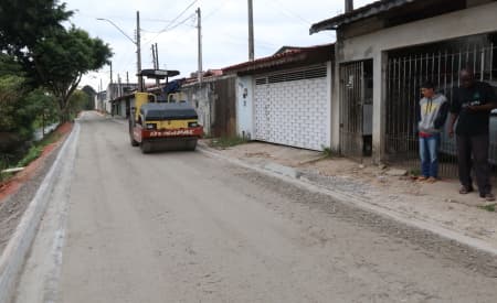 Obras de drenagem e pavimentação na avenida Diogo Fontes entram na fase final