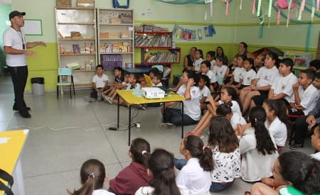 Projeto Caminhos e Futuros conscientiza alunos da rede municipal sobre população em situação de rua
