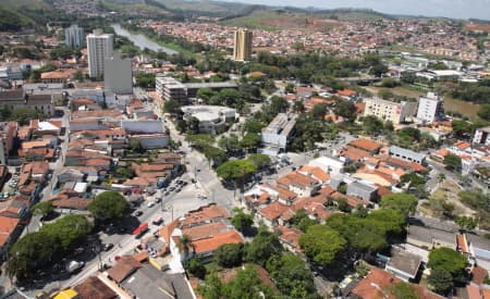Prefeitura de Jacareí autoriza drive-thru em vias com estacionamento
