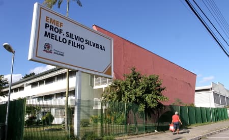 Volta às aulas será de forma remota, em 8 de fevereiro, com previsão de aula presencial somente após vacinação dos profissionais de Educação