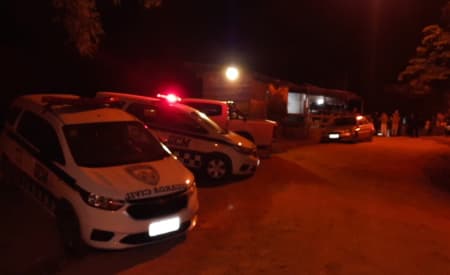 Estabelecimentos são alvos de blitz em Jacareí