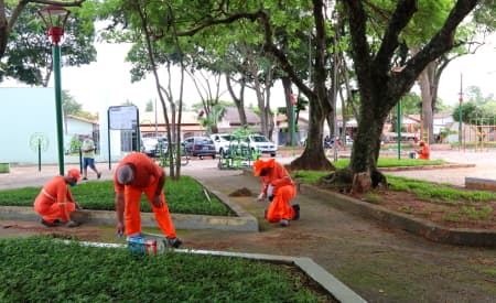 Praça Mauro Chaves, no Jardim das Indústrias, passa por revitalização