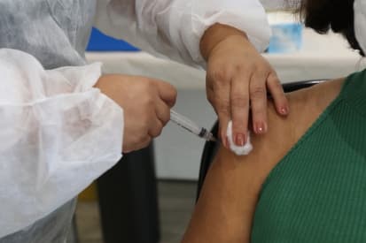 Campanha de Vacinação contra Covid-19 em Jacareí seguirá com aplicação de segunda dose do imunizante entre terça (23) e sexta (26)