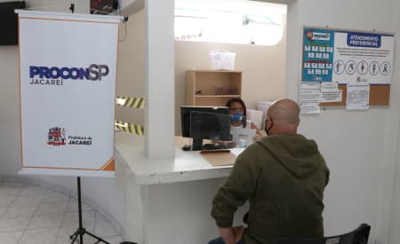 Procon de Jacareí retoma atendimento presencial com agendamento prévio