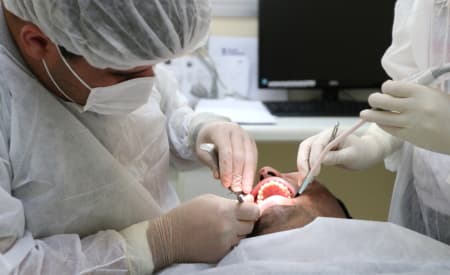 Secretaria de Saúde realiza mutirão de cirurgias odontológicas e tratamentos fonoaudiológicos